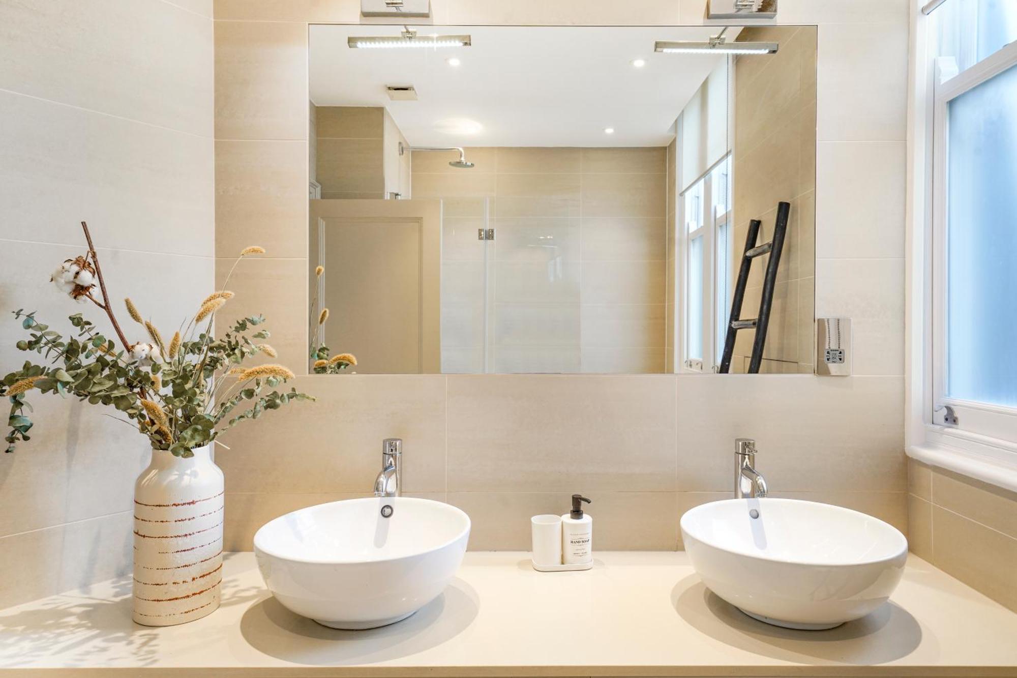 Spacious And Modern 4 Beds Home In Kensington Londres Exterior foto